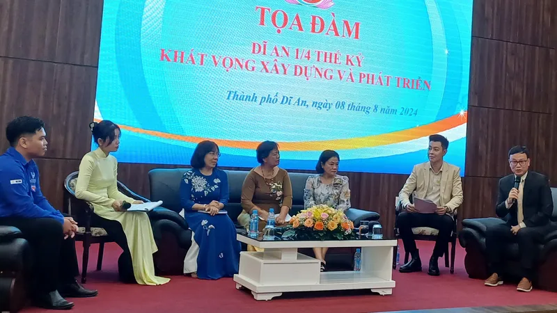 TP Dĩ An, tỉnh Bình Dương: Tọa đàm "Khát vọng xây dựng và phát triển"