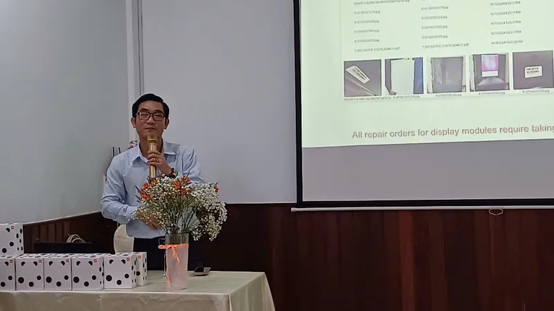 Bình Dương: Hàng chục kỹ thuật viên tham gia tập huấn sửa chữa, bảo hành tivi Xiaomi