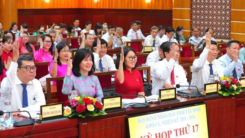 Tây Ninh: Điều chỉnh mức tăng trưởng GRDP năm 2025 đạt 10%