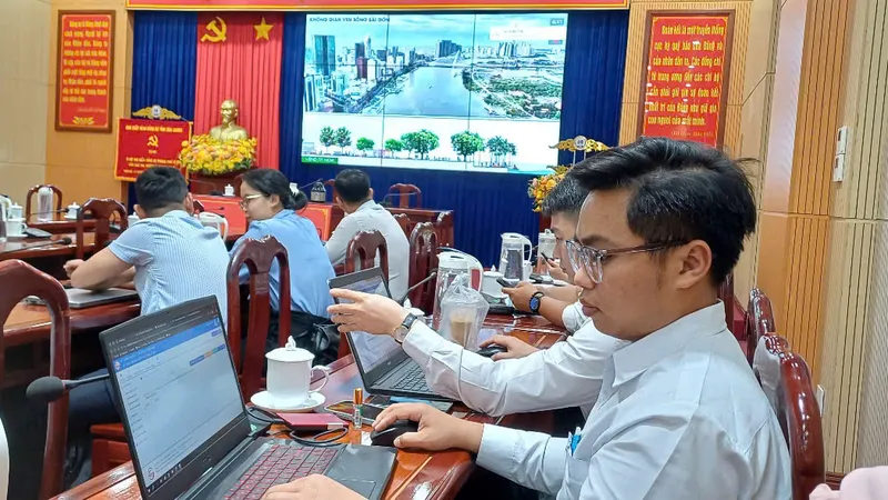 Bình Dương: Hàng trăm cán bộ, công chức dự hội nghị trực tuyến công bố đồ án điều chỉnh Quy hoạch chung TPHCM