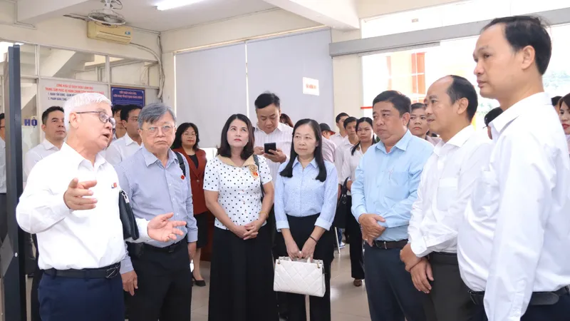 Đoàn ĐBQH TPHCM khảo sát chuyên đề tại phường Lái Thiêu