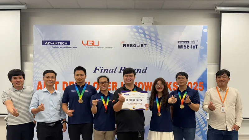 Chung kết Cuộc thi InnoWorks 2025: Nhóm sinh viên Đại học Việt Đức đạt giải nhất