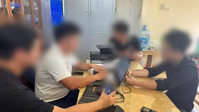 Cơ quan công an làm việc với đối tượng N.L.T