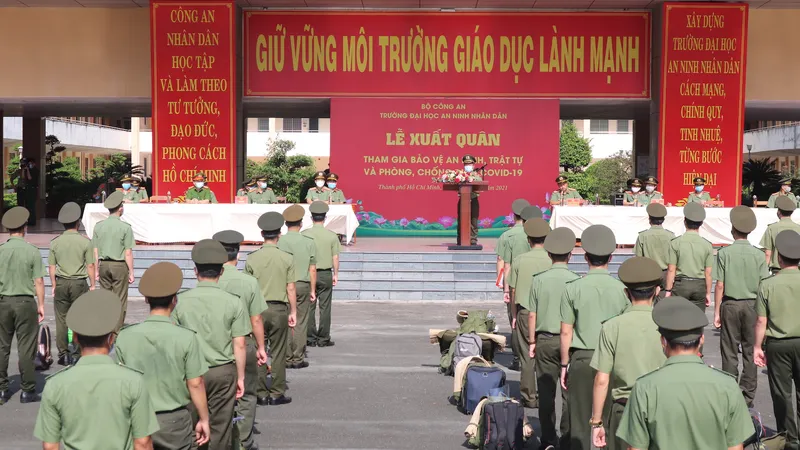 Tăng cường 250 học viên an ninh nhân dân chi viện tỉnh Bình Dương, Long An chống dịch