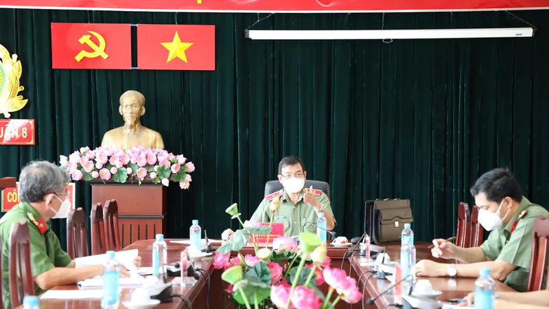 Giám đốc Công an TPHCM yêu cầu cán bộ chiến sĩ phải giữ vững “vùng xanh”