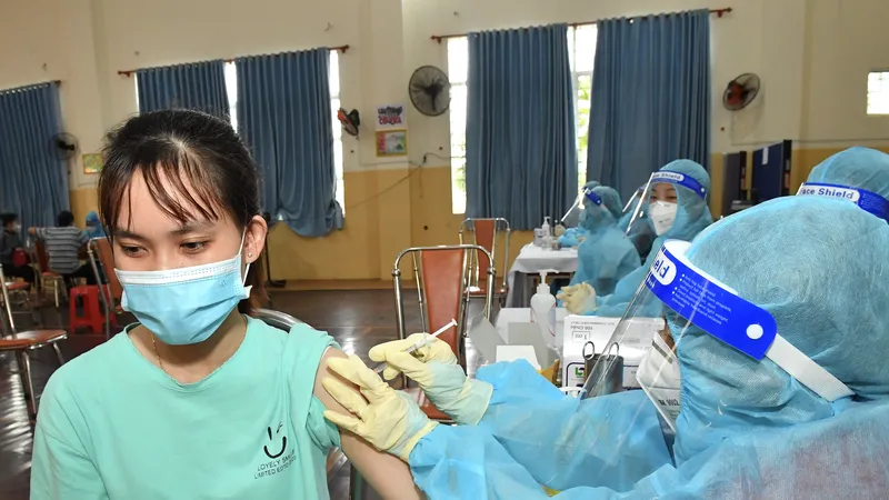 TPHCM: Nhiều địa phương xin thêm vaccine Vero Cell