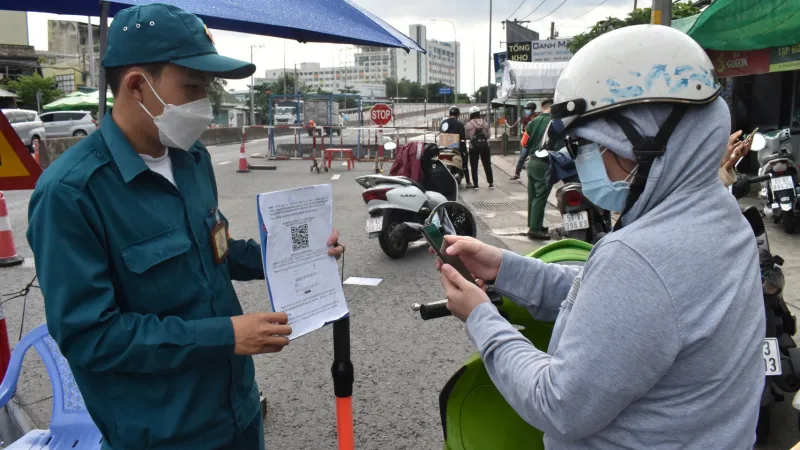 Công an TPHCM triển khai khai báo di biến động dân cư ở các chốt nội thành từ hôm nay