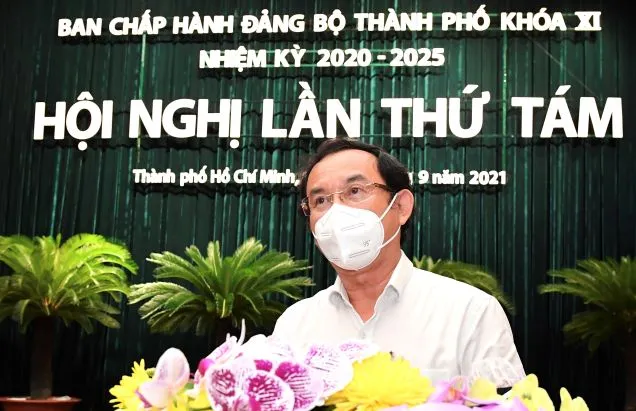 Hội nghị Thành ủy TPHCM lần 8: Bàn giải pháp chống dịch và khôi phục kinh tế