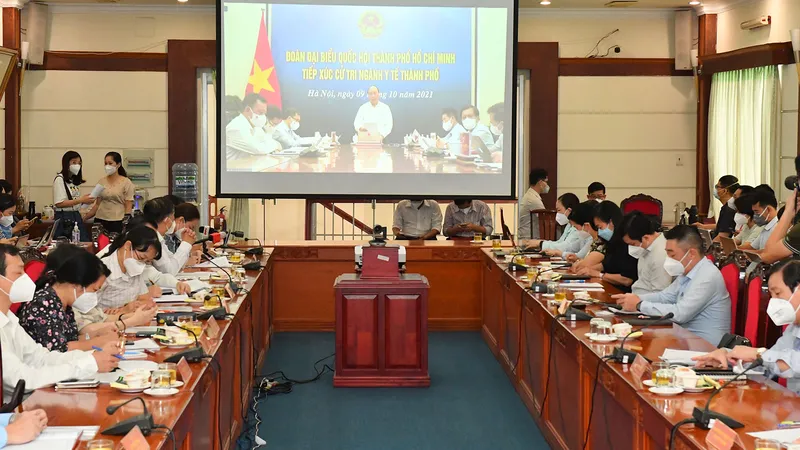 Đại biểu Quốc hội Trần Hoàng Ngân: Cần đầu tư đúng tầm và đãi ngộ thỏa đáng cho ngành y tế