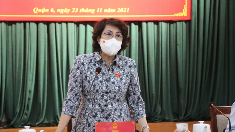  ĐBQH Tô Thị Bích Châu trao đổi một số vấn đề cử tri quan tâm