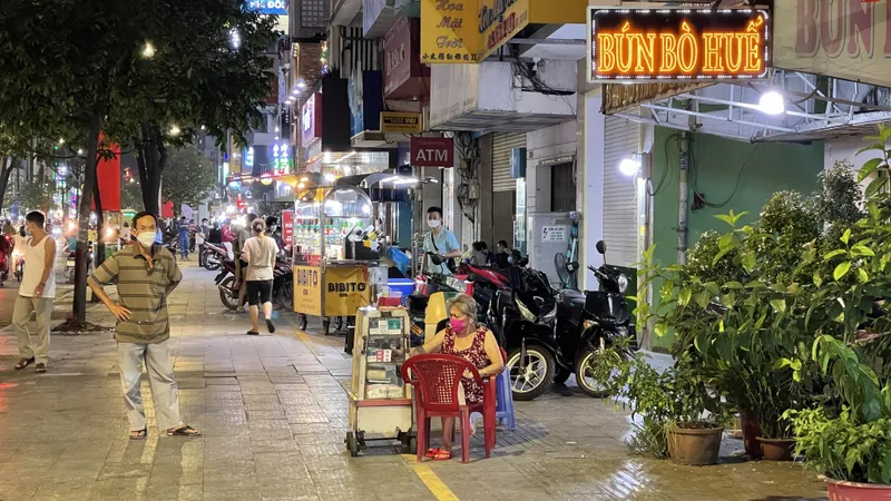 Quận 6 ra mắt tuyến đường ẩm thực, mua sắm phục vụ khách về đêm