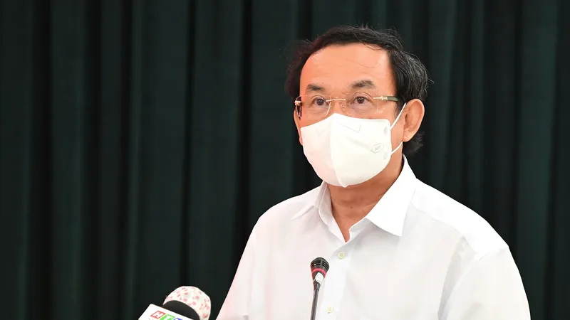 Đồng chí Nguyễn Văn Nên, Ủy viên Bộ Chính trị, Bí thư Thành ủy TPHCM phát biểu tại hội nghị. Ảnh: VIỆT DŨNG