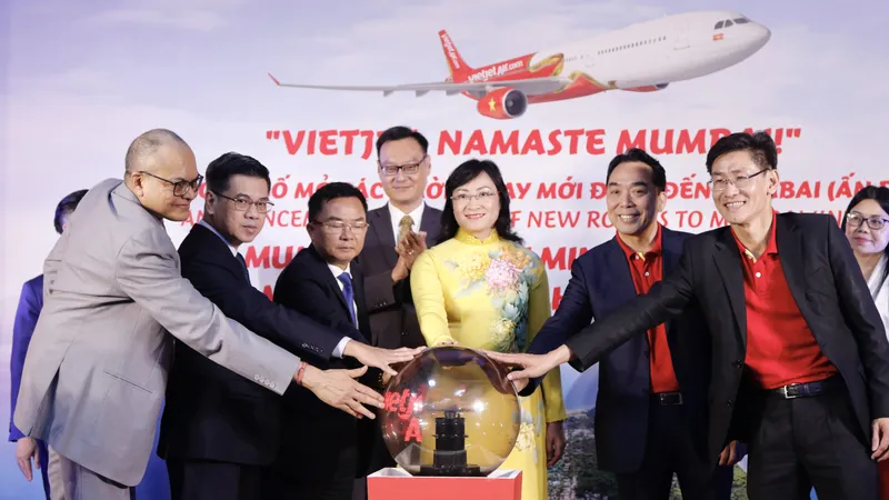 Phó Chủ tịch UBND TPHCM Phan Thị Thắng dự khai trương đường bay thẳng từ TPHCM đến Ấn Độ tại TP Mumbai