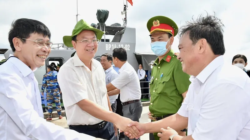 Phó Bí thư Thành ủy TPHCM Nguyễn Hồ Hải: Quan tâm chăm lo đời sống, sức khỏe người dân xã đảo Thạnh An