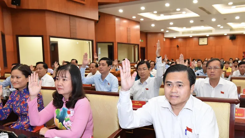 TPHCM chính thức thu phí sử dụng lòng đường, vỉa hè từ đầu năm 2024