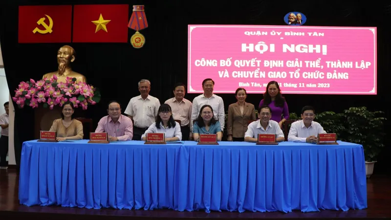 Quận Bình Tân thành lập mới 31 chi bộ cơ sở