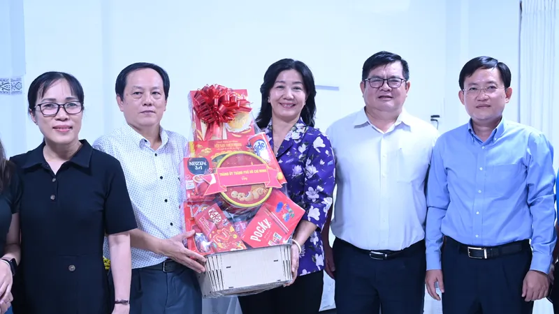 Gắn kết gia đình Việt với sinh viên Lào, Campuchia đang học tại TPHCM