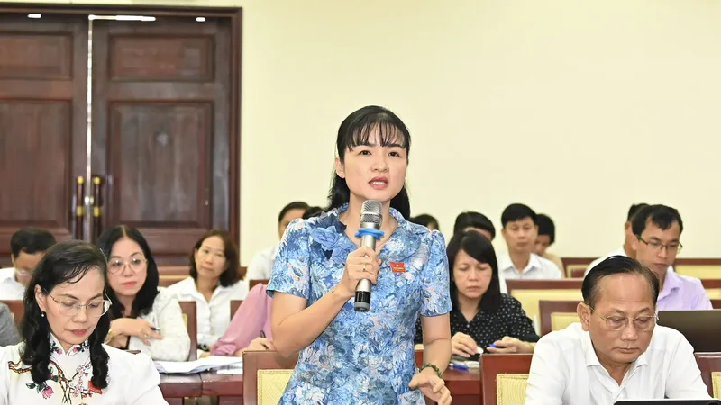 Đại biểu HĐND TPHCM đề nghị làm rõ trách nhiệm để tỷ lệ giải ngân vốn đầu tư công thấp