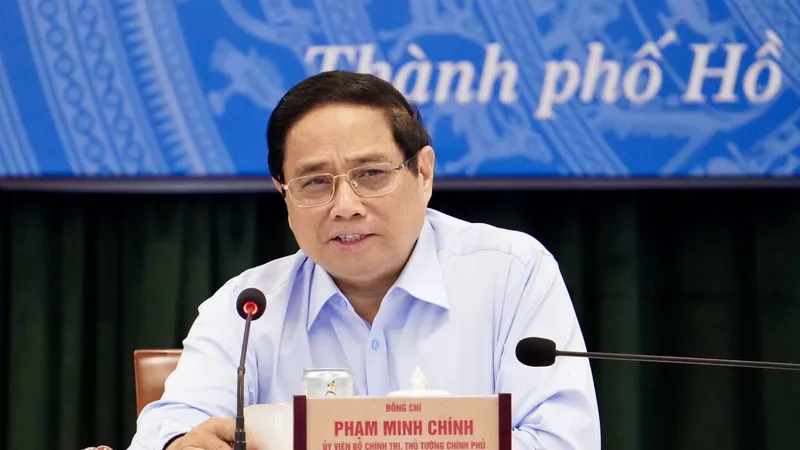 Thủ tướng Chính phủ cùng đoàn công tác làm việc tại TPHCM