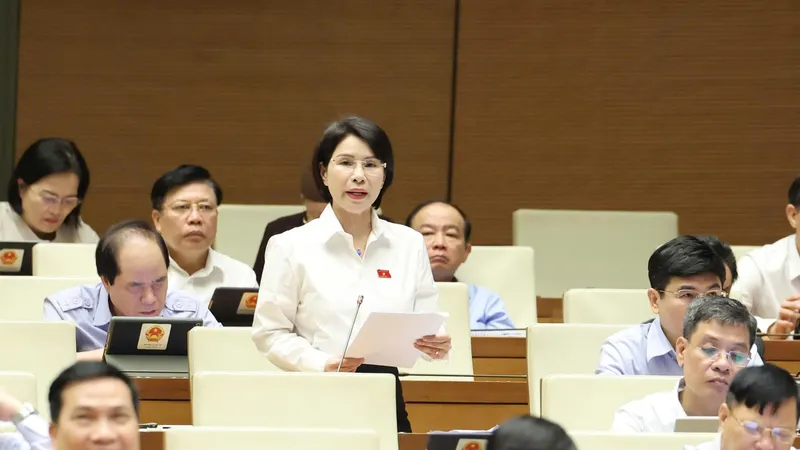 Đại biểu Quốc hội lo lắng "loạn” giá thuốc