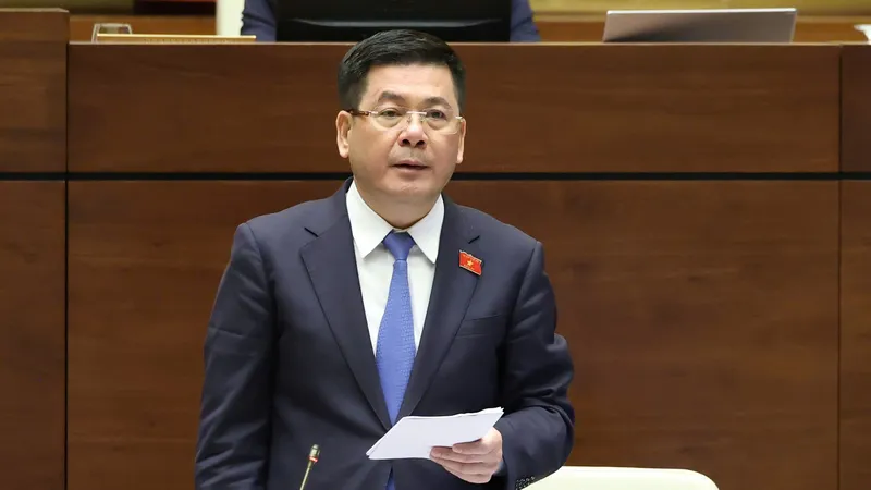 Bộ trưởng Bộ Công thương: Sửa Luật Hóa chất, bỏ tư duy không quản được thì cấm