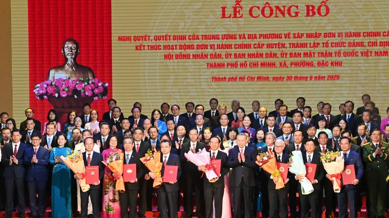 Đồng chí Võ Văn Dũng làm Chủ nhiệm Ủy ban Kiểm tra Thành ủy TPHCM mới nhiệm kỳ 2020-2025