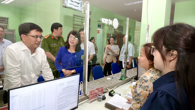 Đồng chí Nguyễn Mạnh Cường khảo sát mô hình chính quyền địa phương 2 cấp