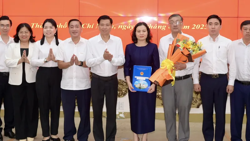 Đảng ủy Đoàn ĐBQH và HĐND TPHCM thành lập 6 chi bộ