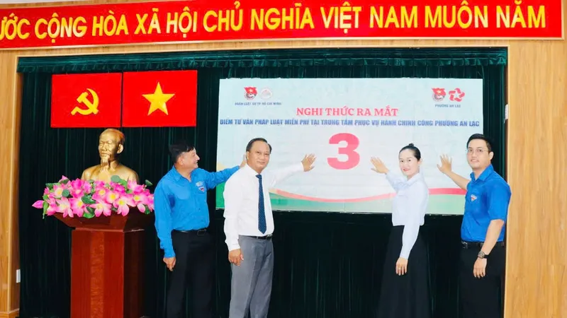 Trung tâm Phục vụ hành chính công phường An Lạc (TPHCM) có điểm tư vấn pháp luật miễn phí