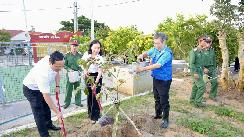 “Vườn cây Đại đoàn kết” tại đặc khu Côn Đảo