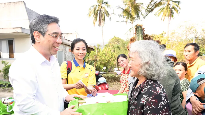 Xuân đoàn kết, tết nghĩa tình quân - dân ở đặc khu Côn Đảo