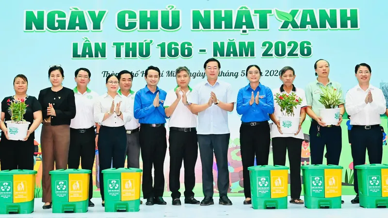 Chung tay xây dựng TPHCM xanh, sạch, đẹp