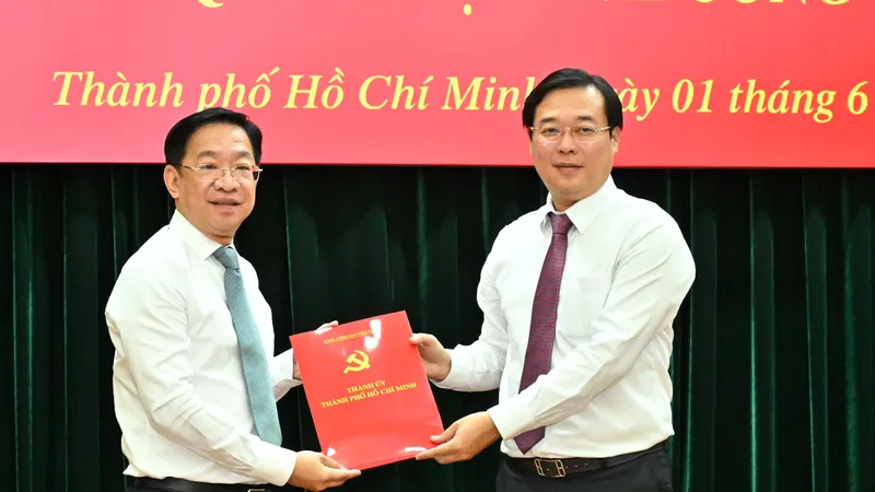 Thành ủy TPHCM điều động lãnh đạo một số phường