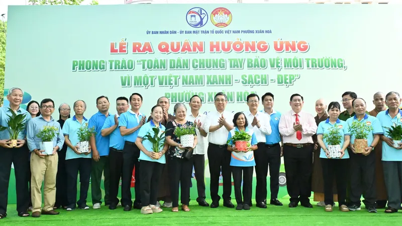 Phường kiểu mẫu ở TPHCM phát động phong trào chung tay bảo vệ môi trường