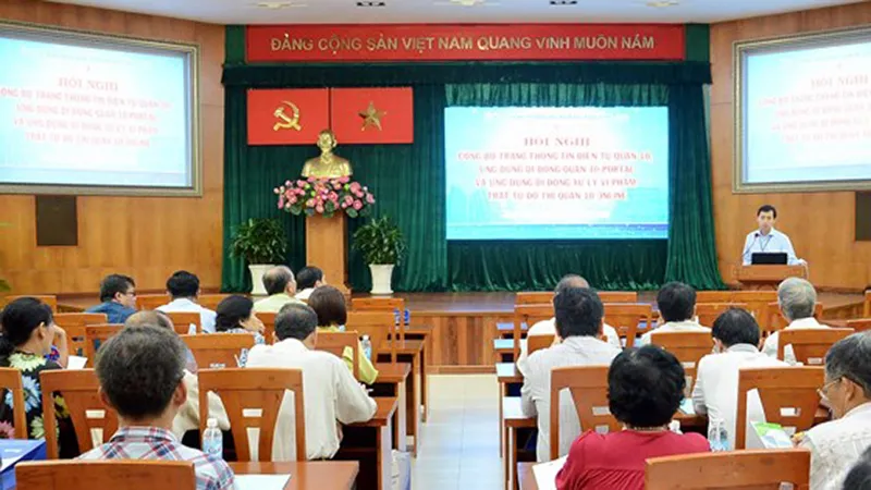 Quận 10 ra mắt Trang thông tin điện tử và ứng dụng xử lý vi phạm trật tự đô thị