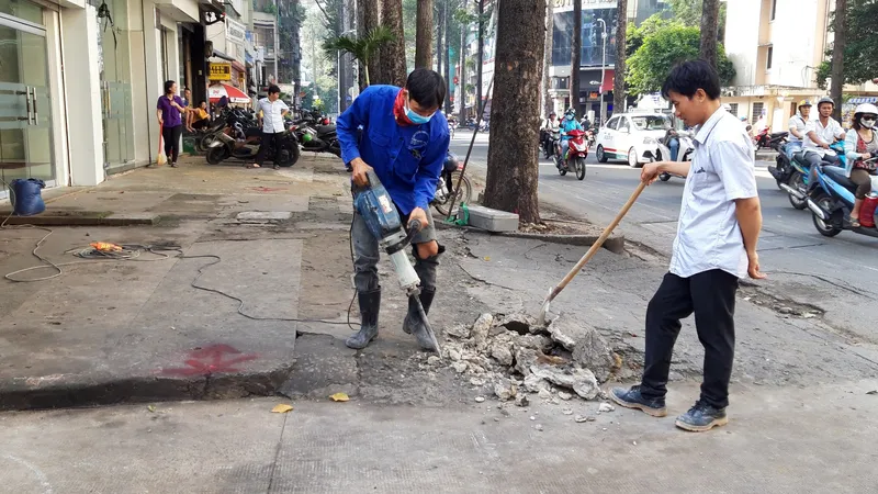 Xã hội hóa vỉa hè từ công tác dân vận