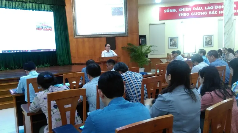 Tăng cường khối đại đoàn kết toàn dân tộc, xây dựng Đảng trong sạch, vững mạnh 