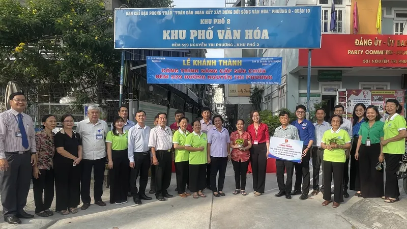 Khánh thành công trình nâng cấp tuyến hẻm nhà nước và người dân cùng làm