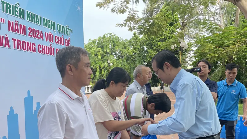 Tổ chức công đoàn luôn đồng hành cùng người lao động