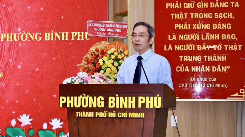 Ông Trần Ngọc Bảo, Phó Chủ nhiệm CLB Truyền thống kháng chiến TPHCM, phát biểu chỉ đạo đại hội