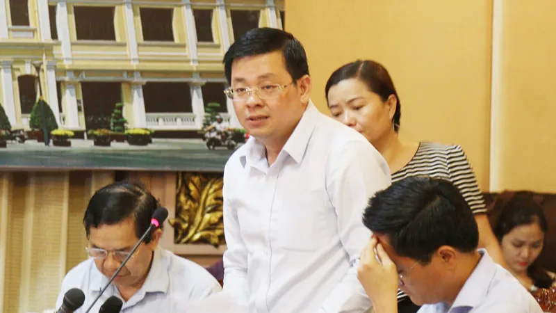 Giám đốc Sở TN-MT TPHCM Nguyễn Toàn Thắng, khẳng định đã chôn lấp rác thì sẽ phát sinh mùi nên chuyển sang công nghệ khác. Ảnh: KIỀU PHONG