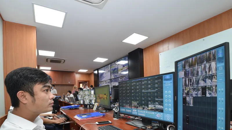 “Mắt thần” camera giám sát an ninh trật tự giăng khắp trung tâm TPHCM