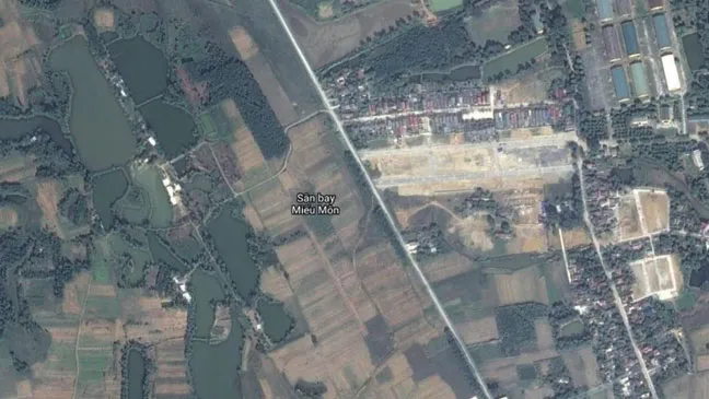 Vị trí dự án sân bay Miếu Môn qua hình ảnh vệ tinh. Ảnh: Google Maps