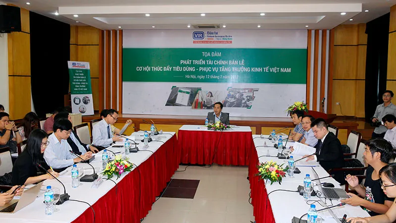 Quang cảnh buổi tọa đàm