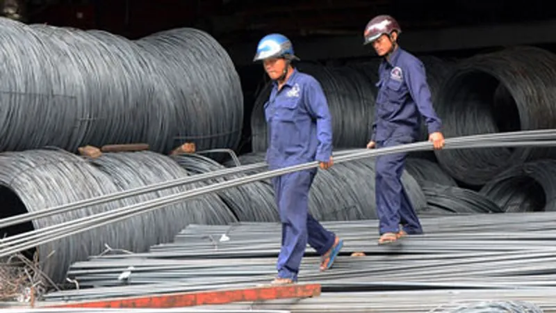 Sắt thép trong nước liên tục tăng giá trong thời gian gần đây do giá nguyên liệu đầu vào tăng