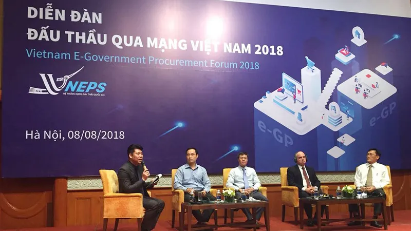 Các diễn giả tham gia diễn đàn. Ảnh: Đ.T
