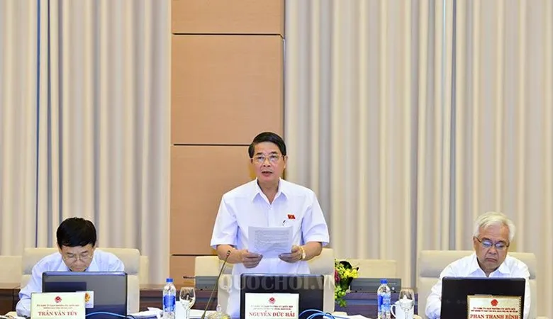 Ông Nguyễn Đức Hải, Chủ nhiệm Ủy ban Tài chính, Ngân sách của Quốc hội, Trưởng Đoàn giám sát của UBTVQH