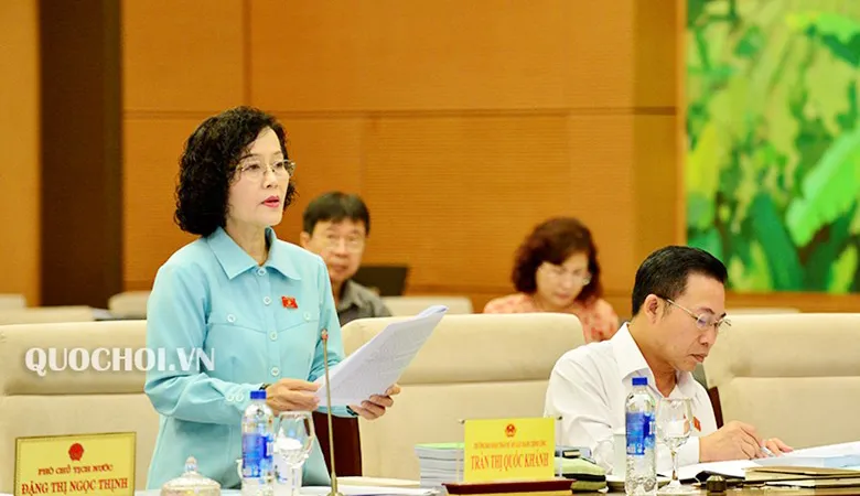 Dừng xây dựng Luật Hành chính công