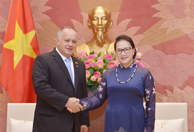 Chủ tịch Quốc hội Nguyễn Thị Kim Ngân tiếp Phó Chủ tịch thứ nhất Đảng Xã hội chủ nghĩa thống nhất Venezuela Diosdado Cabello Rondón