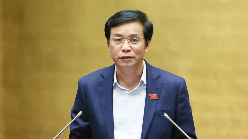  Tổng Thư ký Quốc hội Nguyễn Hạnh Phúc đề nghị tiếp thu ý kiến của đa số đại biểu Quốc hội, giảm số lượng Phó Chủ tịch HĐND cấp huyện xuống còn 1 người